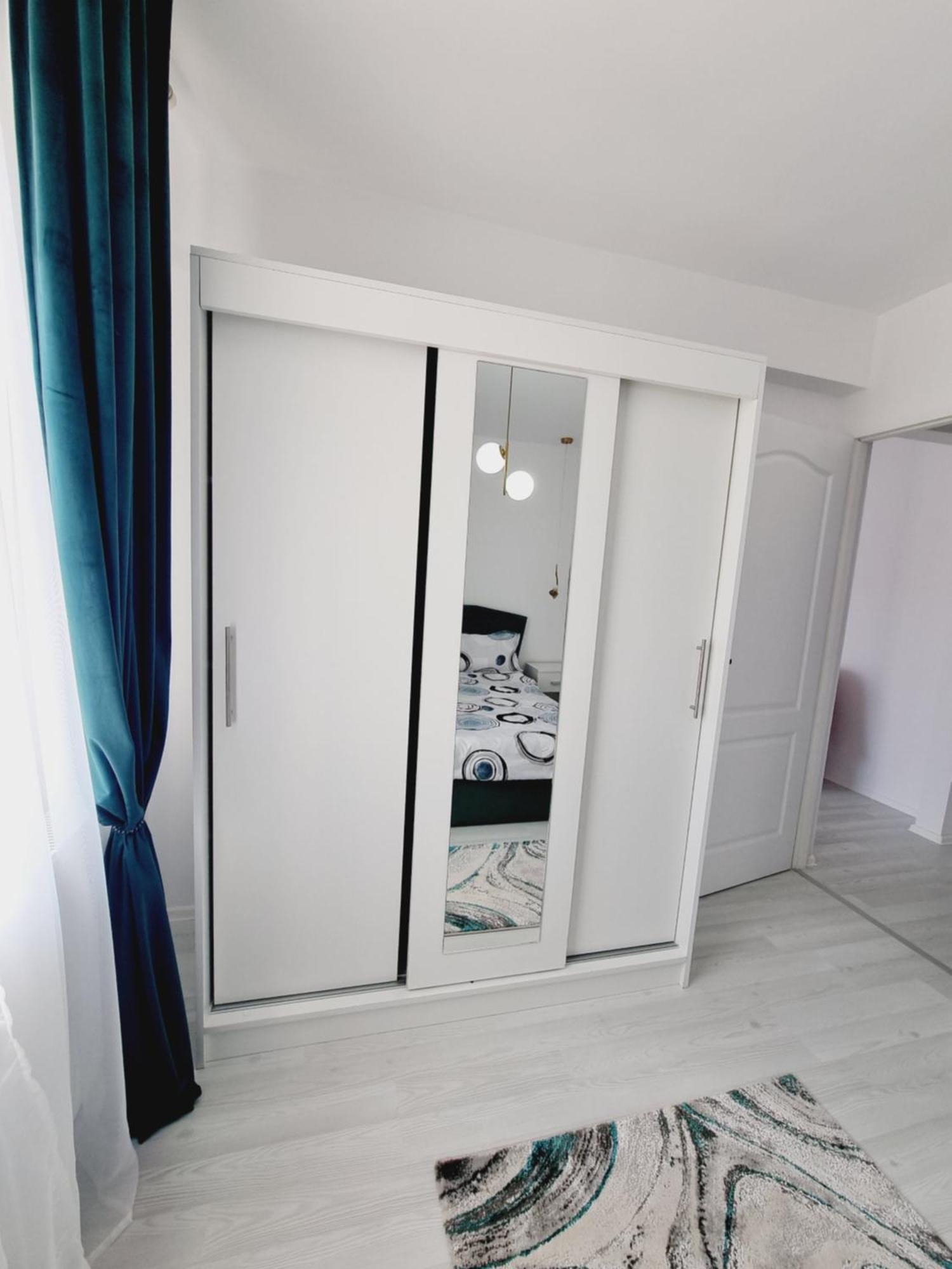 Apartament Central Pe Pietonala Nr2 Hunedoara Ngoại thất bức ảnh