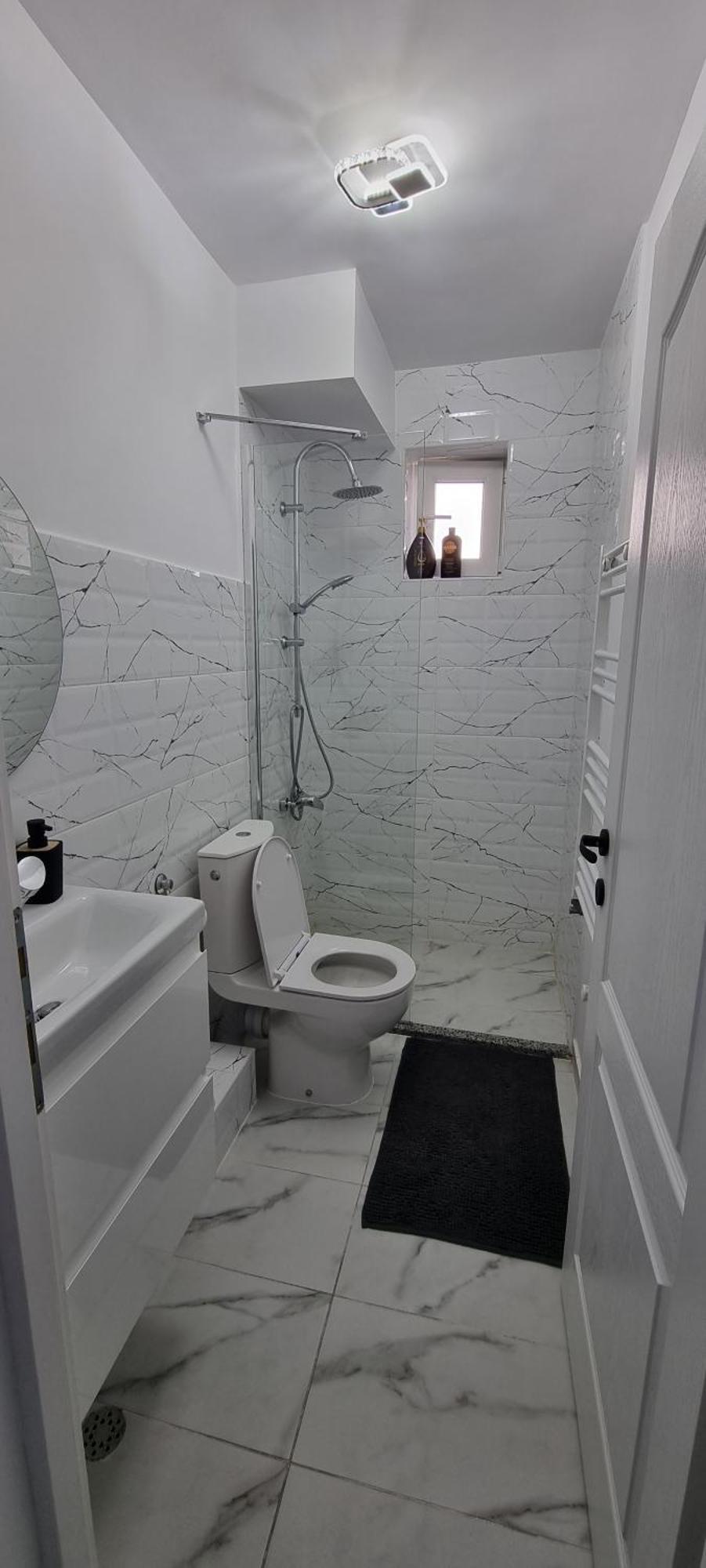 Apartament Central Pe Pietonala Nr2 Hunedoara Ngoại thất bức ảnh