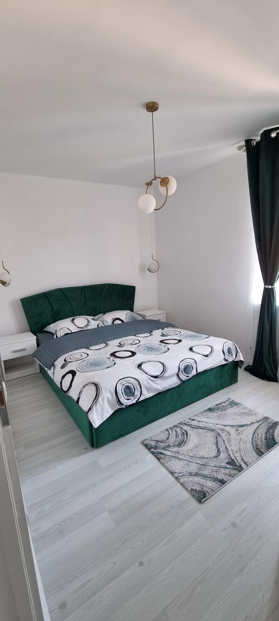 Apartament Central Pe Pietonala Nr2 Hunedoara Ngoại thất bức ảnh